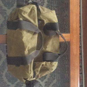Filson Small Tin Cloth Field Duffle Bag
